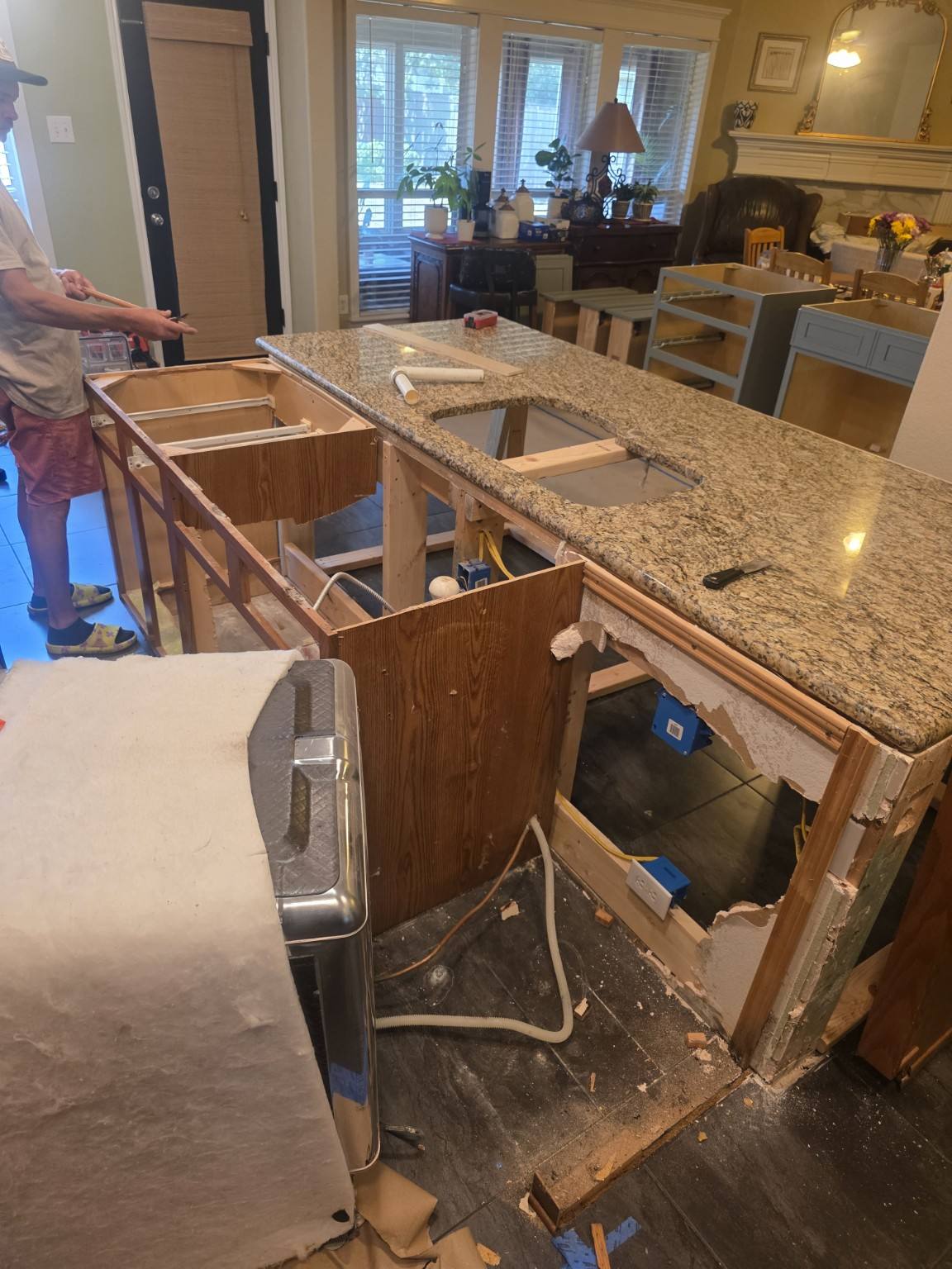 SUMCO kitchen renovation project photo